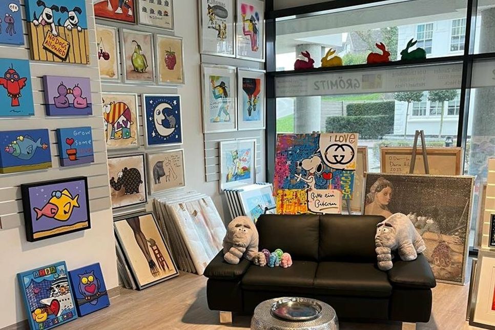 Die Galerie „Pop Art“ im Carat Hotel lädt ein, sich von der Kunst von Udo Lindenberg und anderen großartigen Künstlern inspirieren zu lassen.