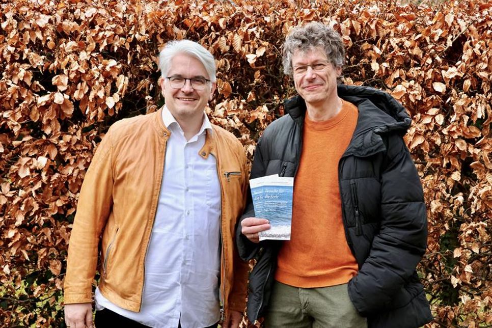 Pastoren Christian Hild und Andreas Pieper (v. lks.).