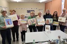 Teilnehmerinnen des Mittwochs-Aquarellkurses II: Anne Riedel, Karen Schöne, Carola Schacht, Marlis Knop, Dr. Angelika Schmidt, Gabriele Ern, Helena Kunz, Silke Mellien (v. lks.), Ulrike Hutt (vorne).