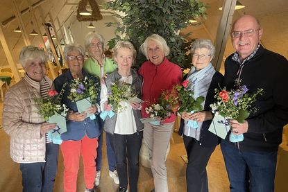 Inge Krüger, Karin Sobottka, Christiane Hellwig, Simone Jalass, Irmgard Gubitz, Gudrun Dittmer, Ulf Dittmer (v. lks.).