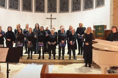 Die Kantorei in der Strandkirche Scharbeutz feiert ihr 50-jähriges Jubiläum.
