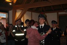 Dem König ist der Eröffnungstanz beim abendlichen Ball vorbehalten.