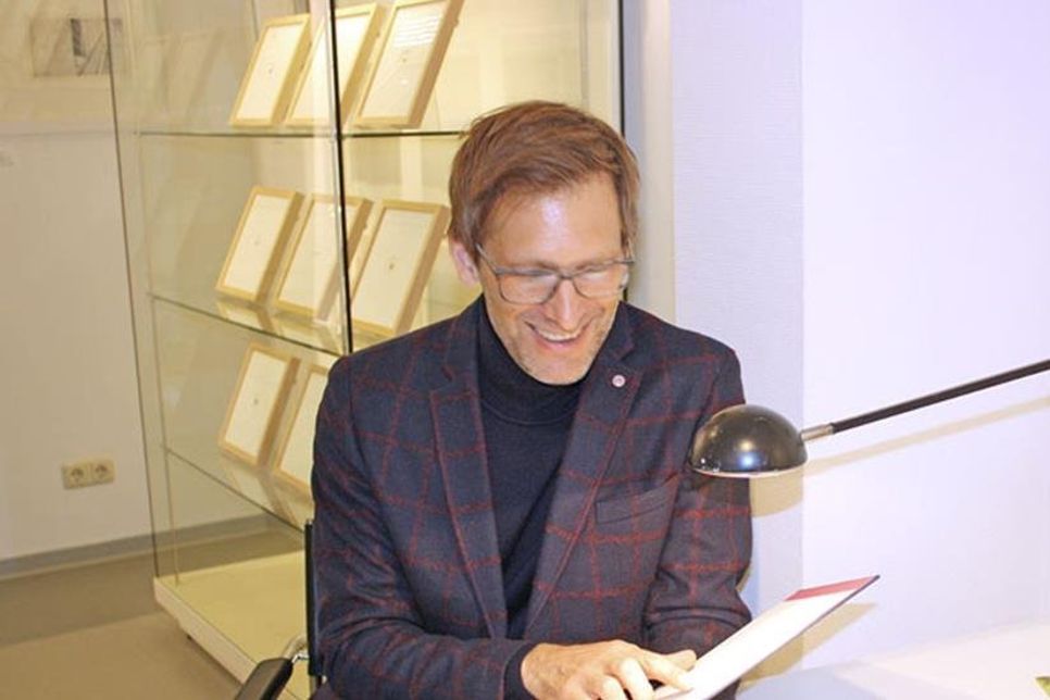 Autor und Illustrator Einar Turkowski liest am 15. November im Probstei Museum in Schönberg. Foto: hfr Sommerfeld.
