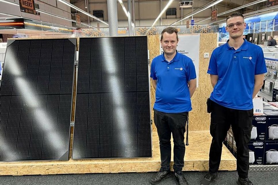 Die kompetenten Fachberater bei expert Neustadt helfen gern dabei, die geeignete Anlage für die Bedürfnisse ihrer Kunden zu finden.