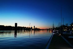 Alexander Krenz hat diesen tollen Sonnenuntergang am Neustädter Hafen von Steg A aus erwischt.