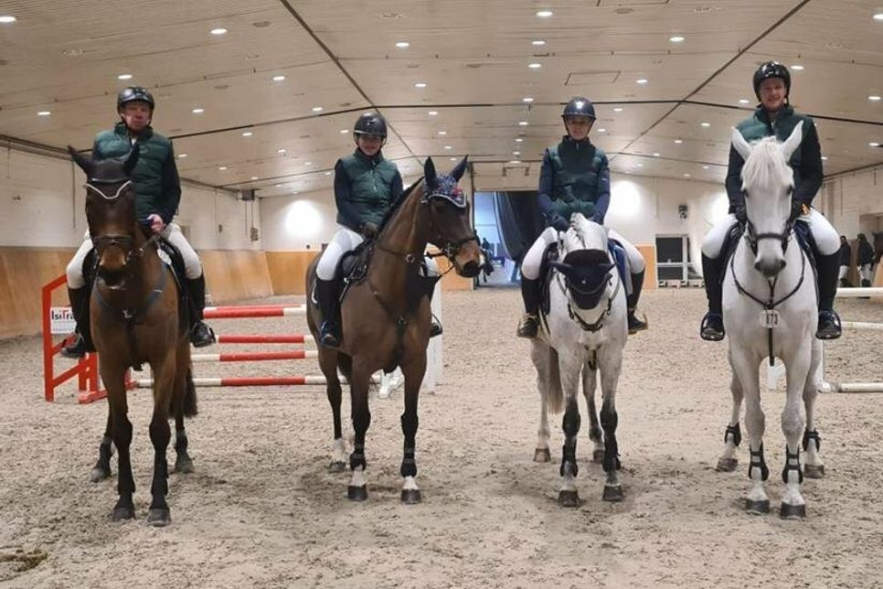 Dietrich Burmeister, Selina Vöge, Theresa Lamp und Leon Hiller (v. lks.).
