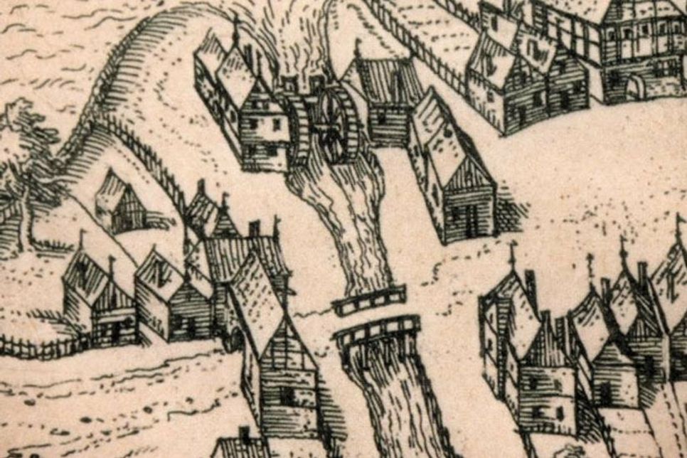 1593 hat Plön bereits zwei mächtige Mühlräder in Betrieb.