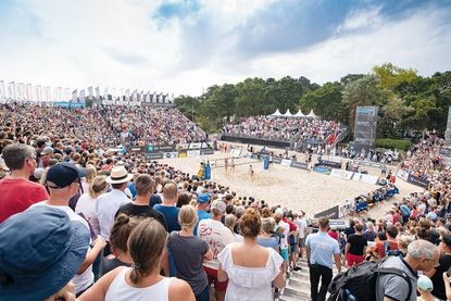Am ersten September-Wochenende finden die Deutschen Beachvolleyball-Meisterschaften in Timmendorfer Strand statt.