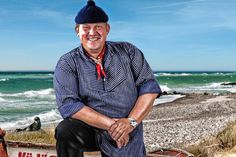 Zum Sommerfest gibt es hochwertige Kunst des bekannten Spin-Art-Künstlers und Entertainers KüstenJörn.