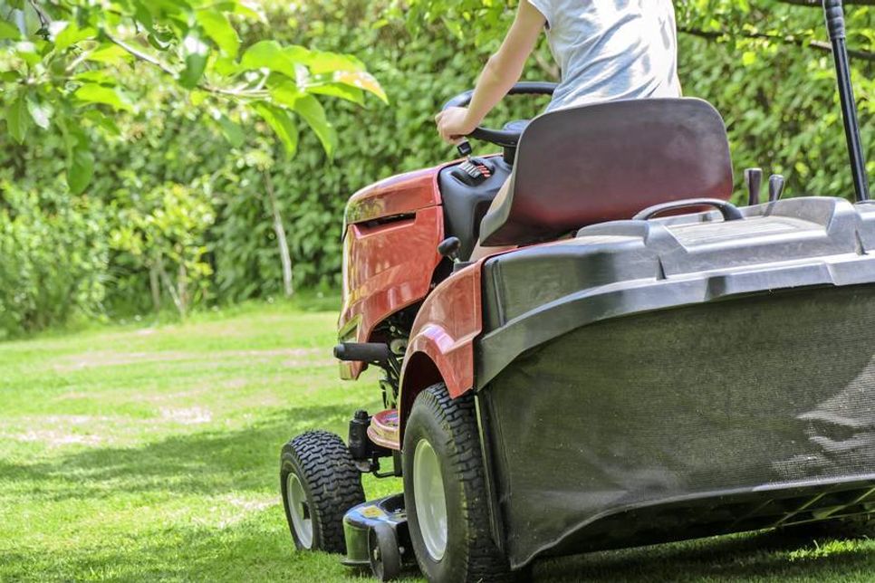 Honda, Husqvarna und Stiga sind die Marken der gestohlenen Rasenmäher-Traktoren. (Foto: Pixabay)