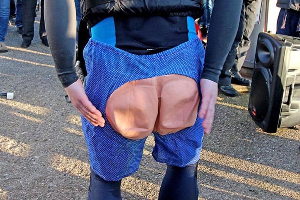 Die Hose passt! – stellte Rasmus Burmeister fest