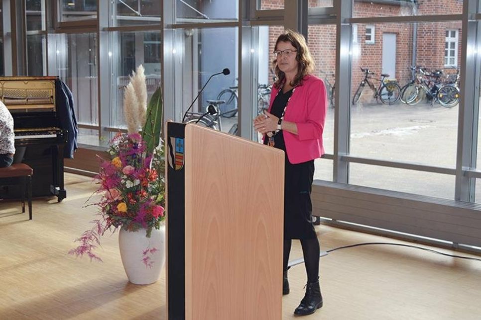 Dr. Katrin Engeln dankte den Bad Schwartauern  für deren Einsatz für die Stadt und ermunterte sie,  sich weiterhin zu engagieren.