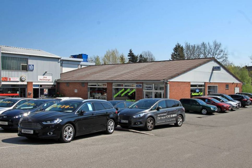 Das Autohaus Kolb überzeugt seine Kunden mit einem weit gefächerten Angebot an Neu- und Jahreswagen der Firma Ford sowie EU-Reimporte und Gebrauchtwagen.