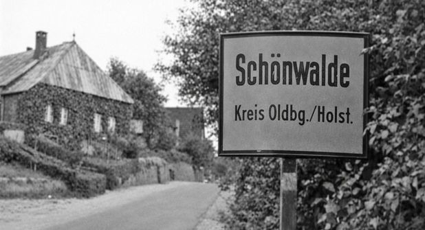 Um alte Häuser aus Schönwalde, ganz gleich ob noch existent oder nicht, soll es beim Klön-Abend im Dorf- und Schulmuseum gehen.