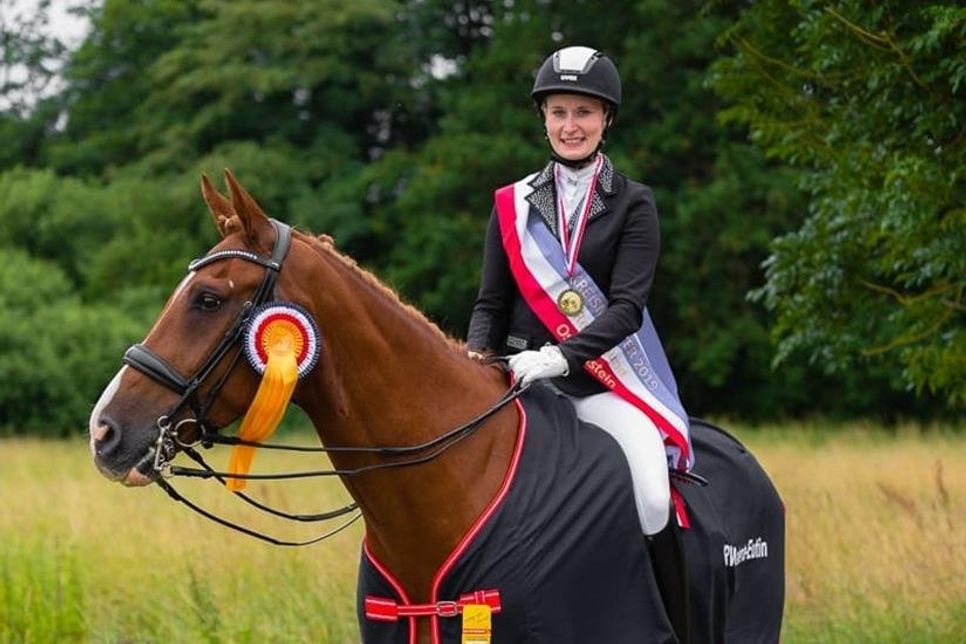 Zara Adina von Zitzewitz auf Dance.