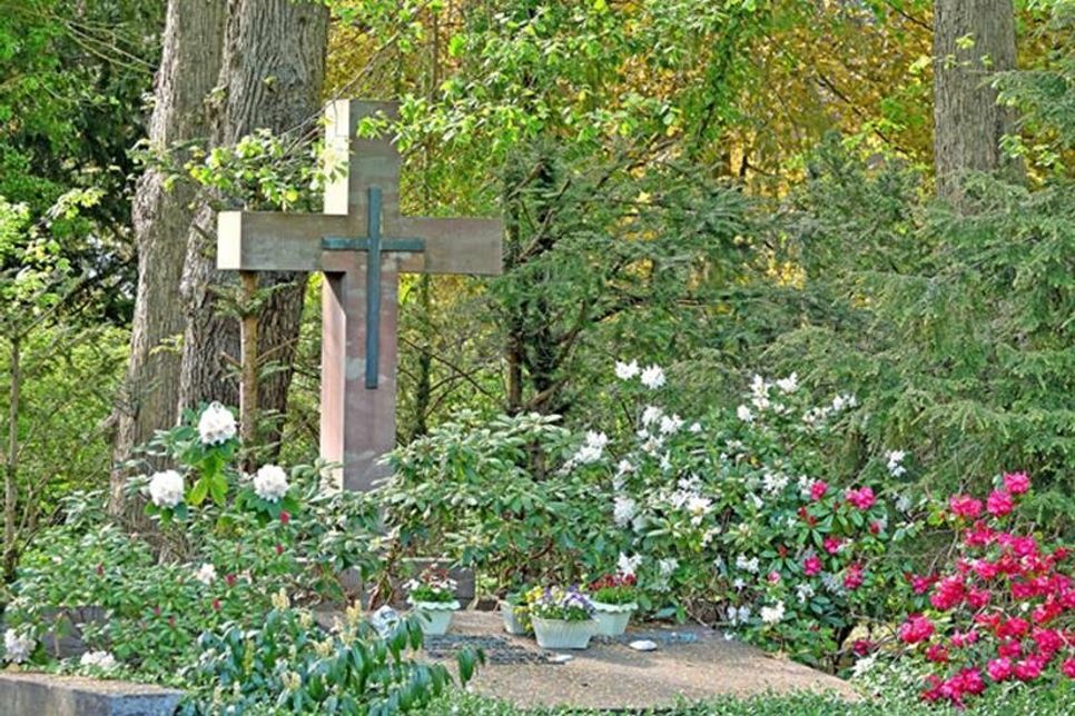 Die Grabstätte von Ella Brumm zählt zu den Stationen des Rundwegs.