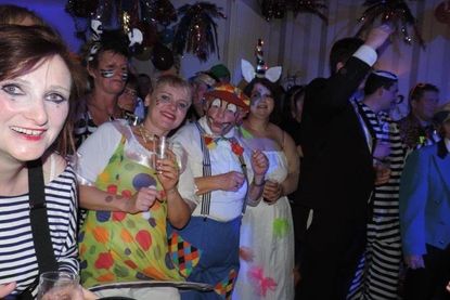 Mehr Disco geht nicht. Am Samstag startet die Party um 19 Uhr.