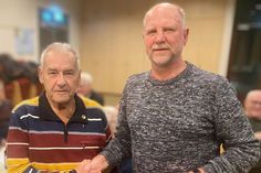 Der Geehrte Werner Dreckmann (lks.) und Vorsitzender Uwe Kapp.
