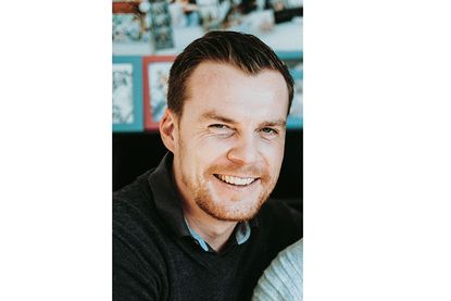 Dennis Jaacks kandidiert für die Bürgermeister-Wahl in der Gemeinde Ratekau.