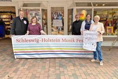 Von rechts nach links: Dr. Stephanie Barth, Stadtmanagerin Silke Hantusch, Klaus Dörnen, Hanna Maschke und Sven Jessen