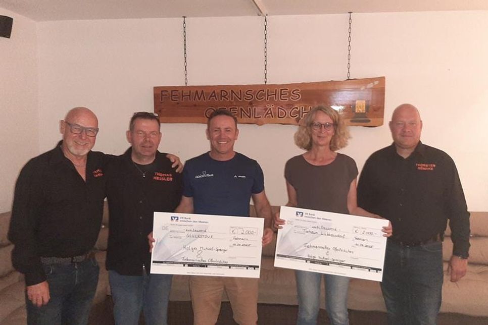 v. l.: H. Hansen, T. Heisler, A. Walther (Glückstour), K. Niklitschek (Tierheim), T. Röhrke