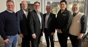 Der Vorstand des Gewerbevereins (v. lks.): 1. Vorsitzender Sven Muchow, Kassenwart Timo Schöning, 2. Vorsitzender Dirk Heckmann, Beisitzer Roman Seidler, Beisitzer Yu-Yu Lin und Schriftwart Jürgen Mohr. (Nicht auf dem Foto: Beisitzer Benjamin Haase)