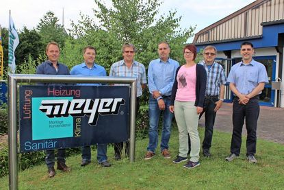 Das sind die Ansprechpartner v. r.: Thomas Anthoni (Abteilungsleiter Haustechnik), Joachim Kandziora, Stefanie Benthien, Frank Meier, Hans Spieckermann, Steffen Graf, Marc Herrmann (Grömitz).