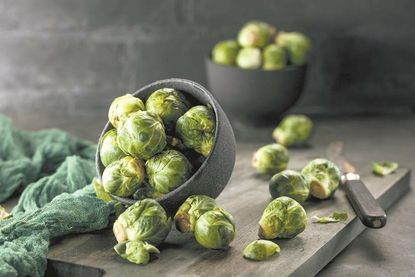 Rosenkohl eignet sich hervorragend zum Grillen. (Foto: AdobeStock)