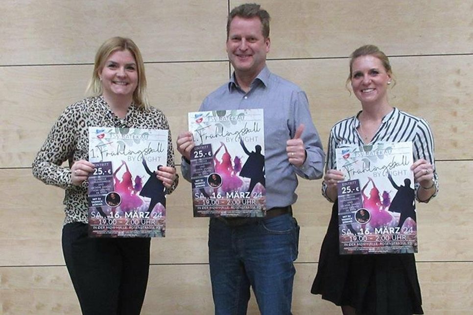 Wiebke Sindt (li.), Ingo Pooch und Julia Buß sind die drei Hauptorganisatoren hinter dem Frühlingsball „Ratekau by Night“.