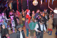 Die Gruber Pfadfinder feierten Fasching.