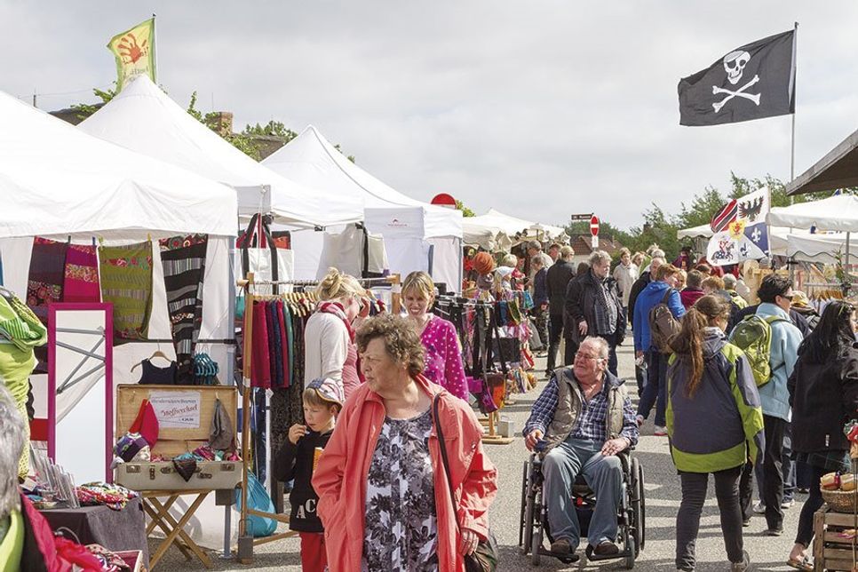 In Travemünde lädt der beliebte und schöne „Handgemacht“-Markt zu Pfingsten wieder zum Verweilen ein. (Foto: Veranstalter)