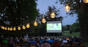 Der Kino-Sommer endet mit dem preisgekröntem Dokumentarfilm „Das Salz der Erde“ von Wim Wenders und Juliano Ribeiro Salgado.