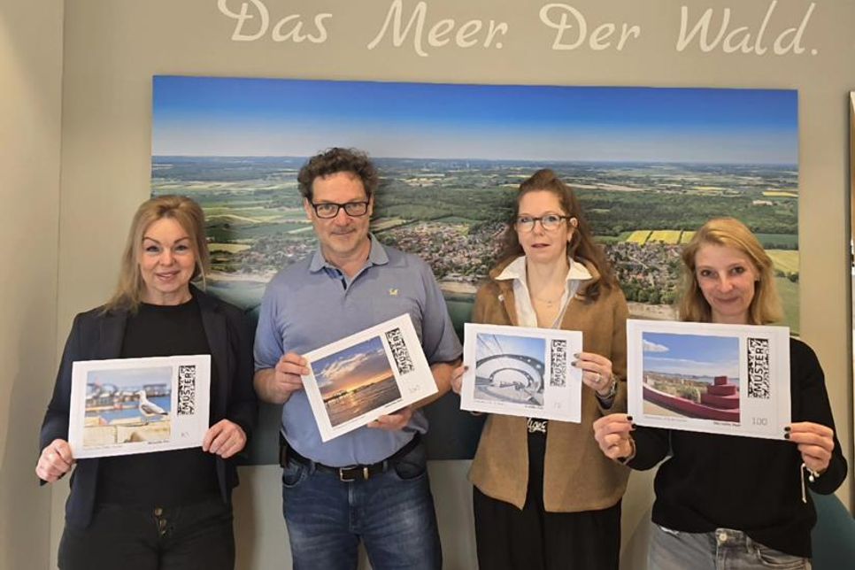 Das Team vom Tourismus-Service Kellenhusen freut sich darauf, Kellenhusen durch die  eigene Kollektion an Briefmarken in die große weite Welt zu schicken.