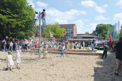 Feierliche Eröffnung an der Grundschule Bad Schwartau: Schulhofsanierung ist abgeschlossen