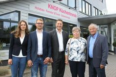 Familie Knop (v. lks.): Tatjana, Tobias, Thomas, Elke und Willi Knop.