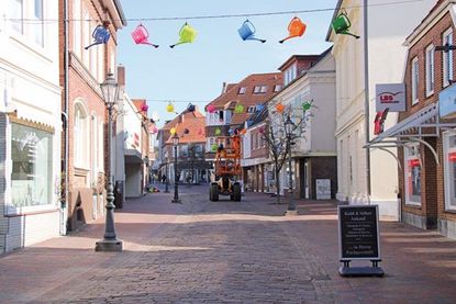 Die Idee, Farbe mit einem humorvollen Anstrich in die Innenstadt Oldenburgs zu bringen, nimmt Formen an.