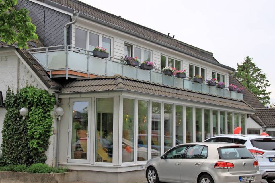 Die neuen Balkone wurden vor den zusätzlich gewonnenen Wohn- und Schlafräumen gesetzt.