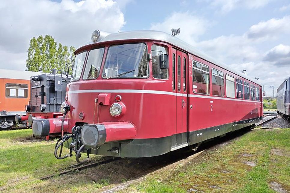 Ein historischer Schienenbus des Vereins Historische Eisenbahn Holsteinische Schweiz (HEHS) könnte bald zwischen Malente und Lütjenburg Fahrt aufnehmen.