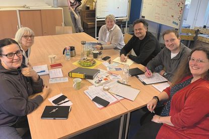 Ein Teil des diesjährigen Orga-Kernteams beim Auftakt der Planungen in Bad Schwartau Mira Houkes, Niklas Heichert, Sebastian Bertram, Maren Barnekow-Kalina, Birgit Karußeit und Kathrin Erbe (v. re.).