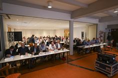 Entscheidungsträger des ZVO bei der Verbandsversammlung, in der wichtige Schritte zur Infrastrukturerneuerung beschlossen wurden. (Foto: ZVO)