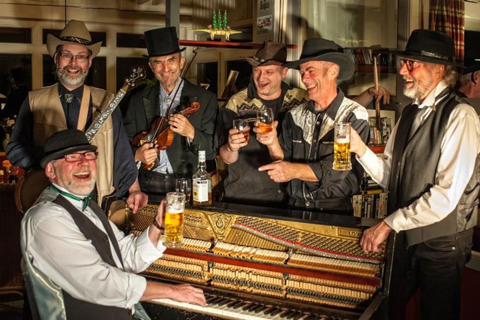 „Appeltown Washboard Worms“ spielen seit mehr als 40 Jahre Boogie-Woogie-Skiffle-Rock.