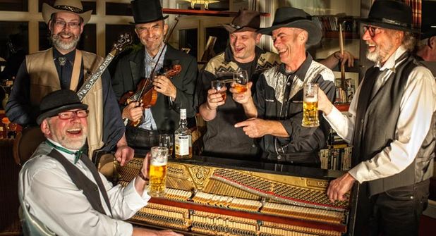 „Appeltown Washboard Worms“ spielen seit mehr als 40 Jahre Boogie-Woogie-Skiffle-Rock.