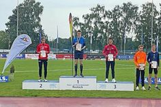 Benne-Christian Anderson, der (irgendwie ja auch Eutiner) Deutsche Meister im 3.200 Meter-Lauf auf dem Siegertreppchen?…