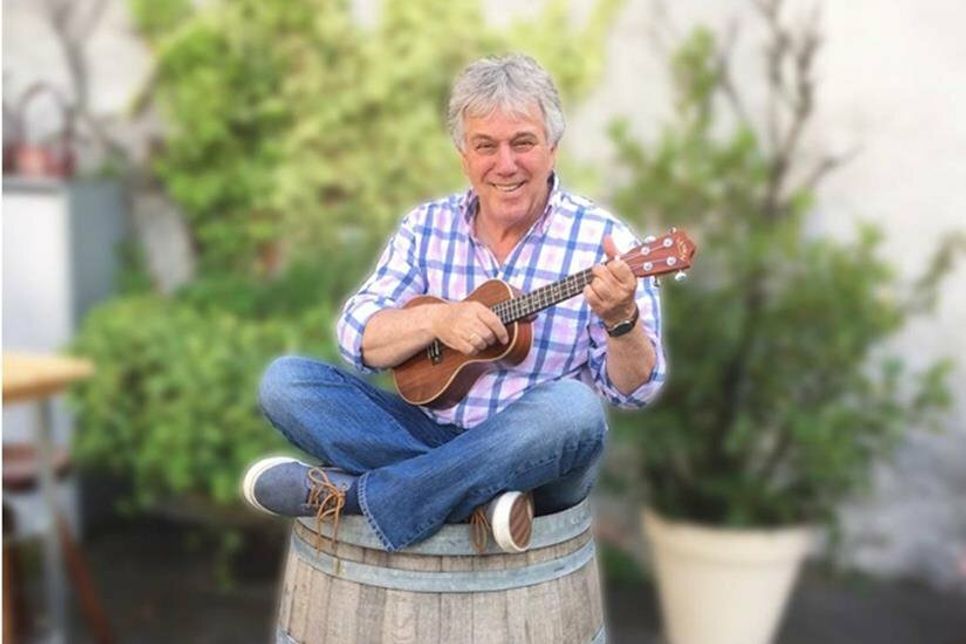 Rolf Zuckowski hat über die Jahre ein generationenübergreifendes Song-Repertoire aufgebaut, das sich an Kinder und Erwachsene richtet.