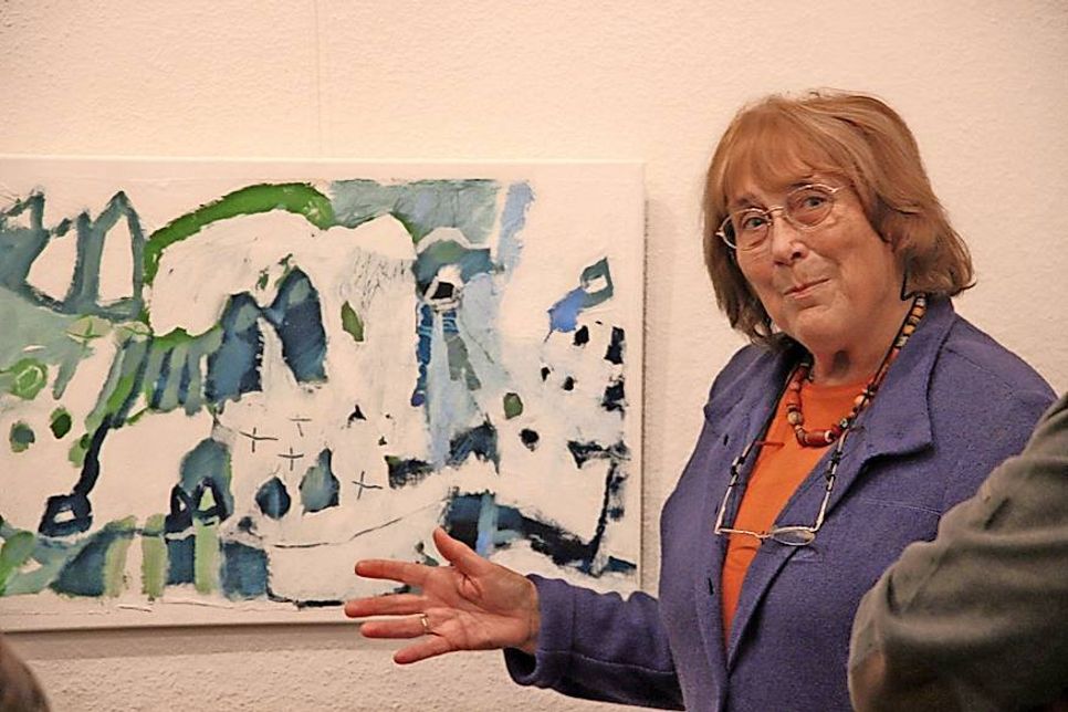 Erika Ammann beschreibt den Schaffensprozess ihres Bildes.
