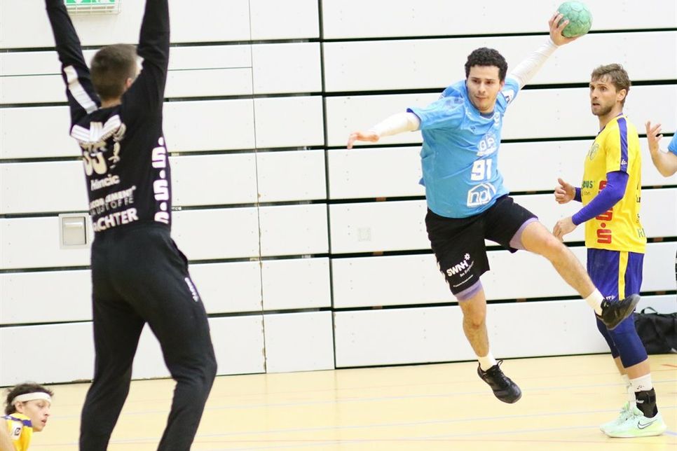 Nadav Cohen war mit 10 Toren bester Werfer der HSG Ostsee beim Auswärtsspiel in Schwerin.