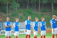 Top-Torjäger Laurynas Kulikas (2.v.l.) von Holstein Kiel