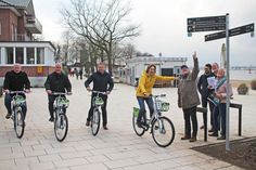 (V. l.) Bürgermeister Tade Peetz, Bürgermeister Gerd Radisch, Amtsvorsteher Hans-Herbert Pohl, Bürgermeisterin Hilla Mersmann, Amtsdirektor Ulrich Hehenkamp, Philipp Walter (KielRegion), Stefan Luft (Projektbüro) und Kristin Reischke (Amt Schrevenborn).