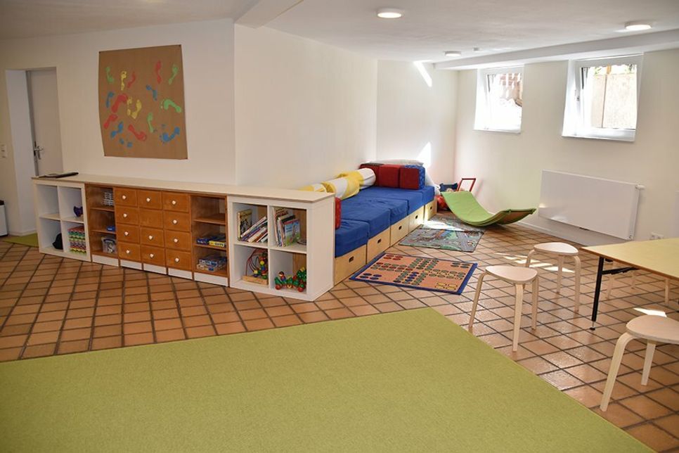 Nach vier Monaten Umbauzeit und Dank Sponsoren ist der Kindergruppenraum neu gestaltet.