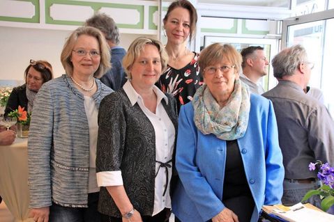 Sie planen gemeinsam mit ihren Reisegästen die schönste Zeit des Jahres: Christiane Benn, Silke Wolgast, Sylvia Bliemeister und Ursula Wolgast (v. lks.).